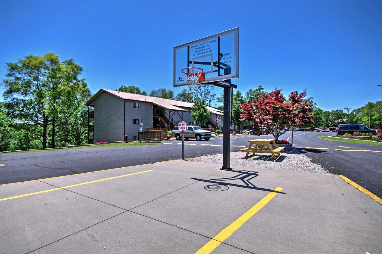 Branson West Condo With Balcony And Resort Amenities Extérieur photo